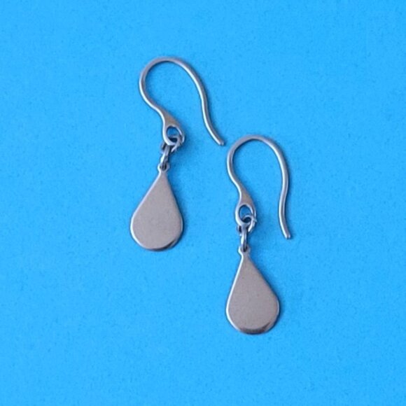 TEARDROP Stainless Steel HOOK Earrings Minimalist - Picture 13 of 16